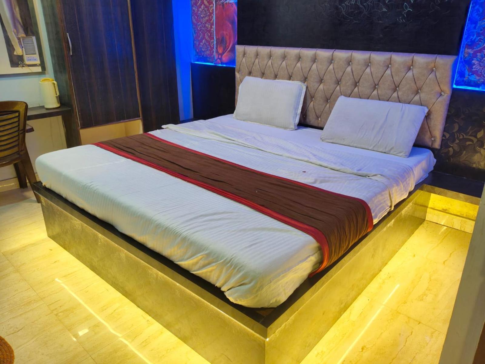 Hotel Park Avenue لاكناو الغرفة الصورة